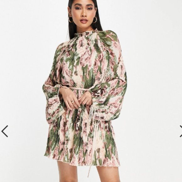 ASOS DESIGN Plisse Mini Dress Floral Printed Blouson Sleeves Romantic M 8 - Picture 4 of 9